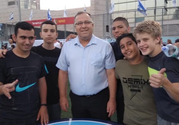 נבחרת הכדורגל של בית הספר עולה שלב!
